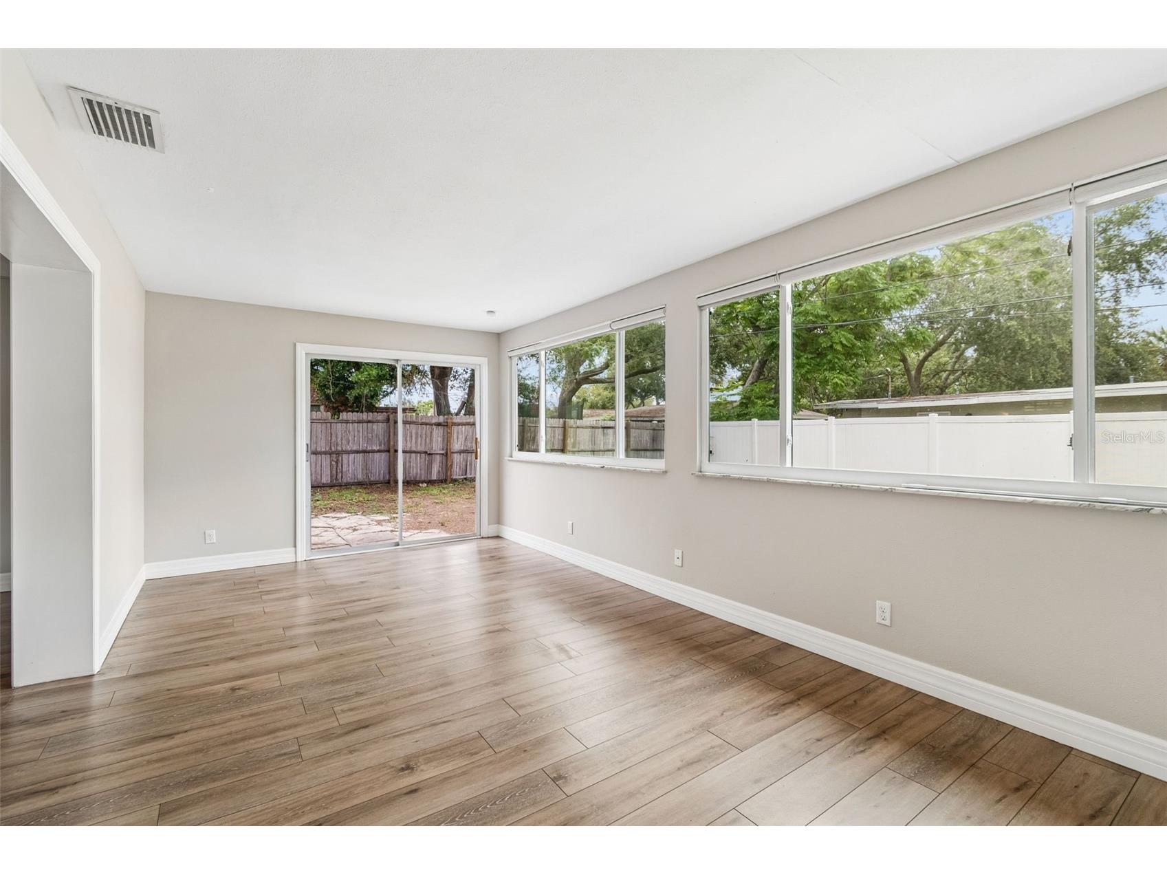 1943 Barbara Avenue Clearwater FL 33755 TB8514557 image34
