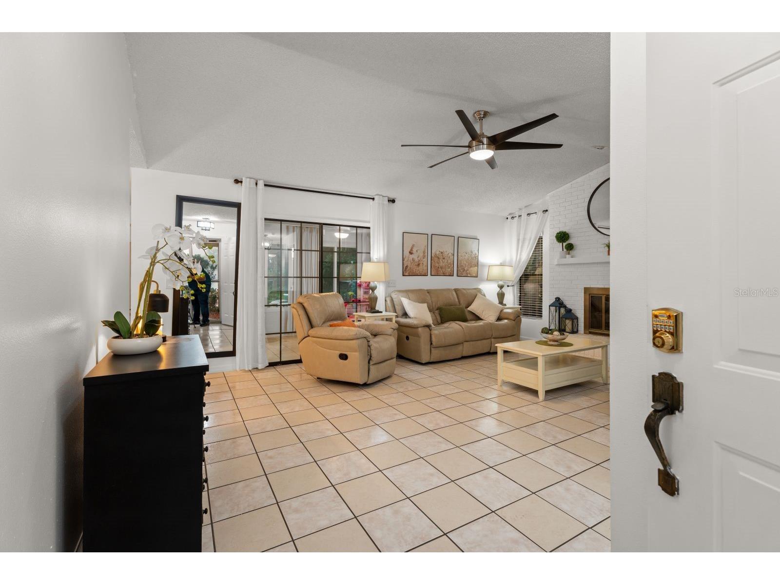1943 Dupont Court Deltona FL 32725 O6417897 image2