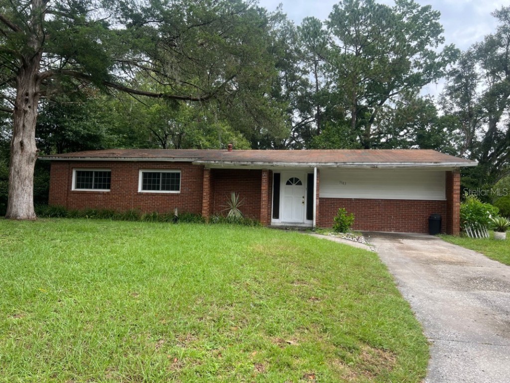 1943 NE 15th Terrace Gainesville FL 32609 A4577534 image1