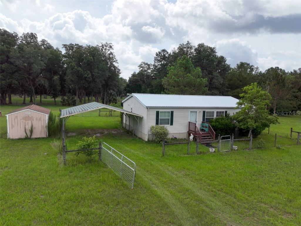 1943 SE 240th Terrace Hawthorne FL 32640 GC532040 image1
