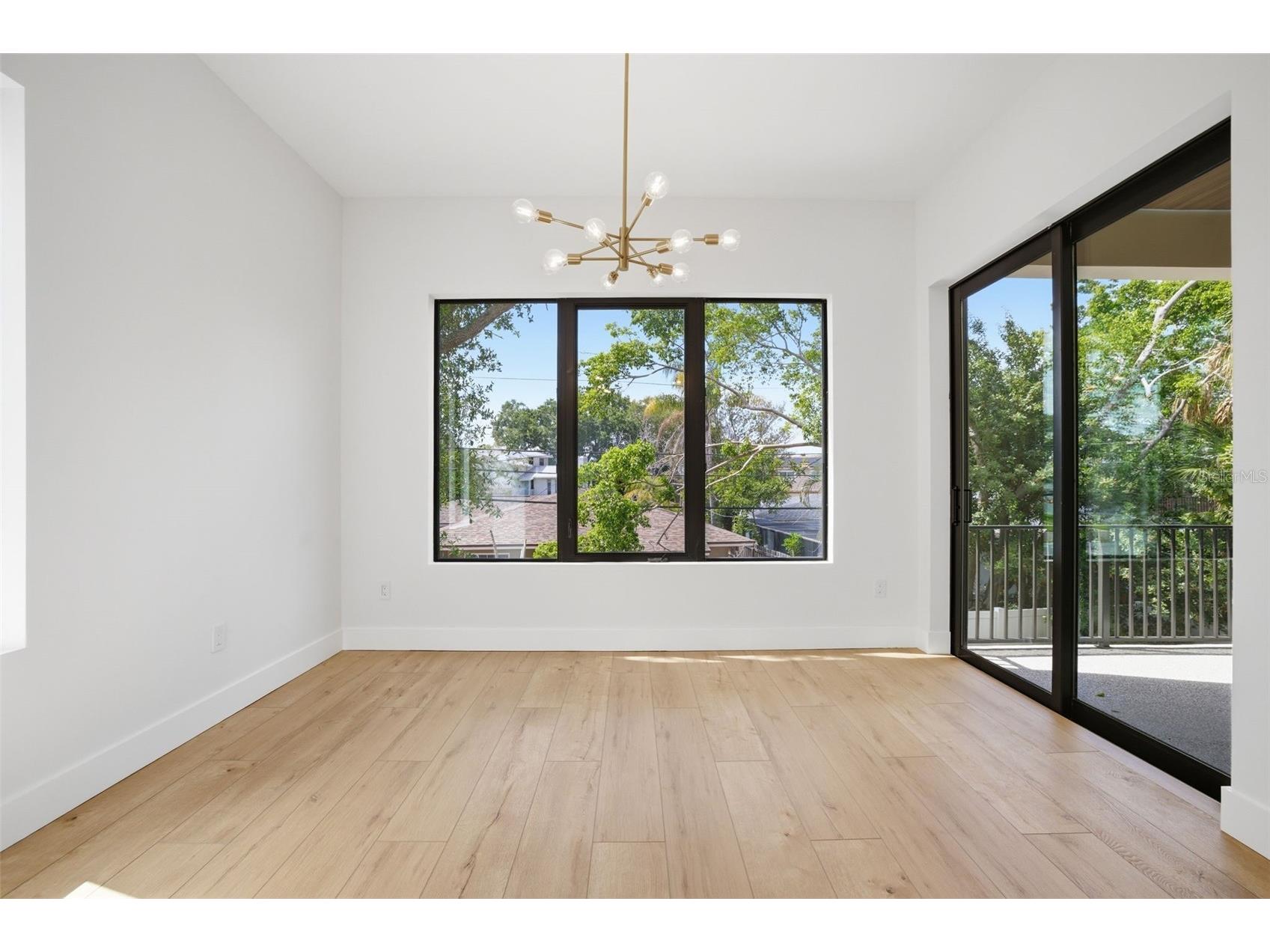 1943 Shore Acres Boulevard NE Saint Petersburg FL 33703 TB8497542 image20