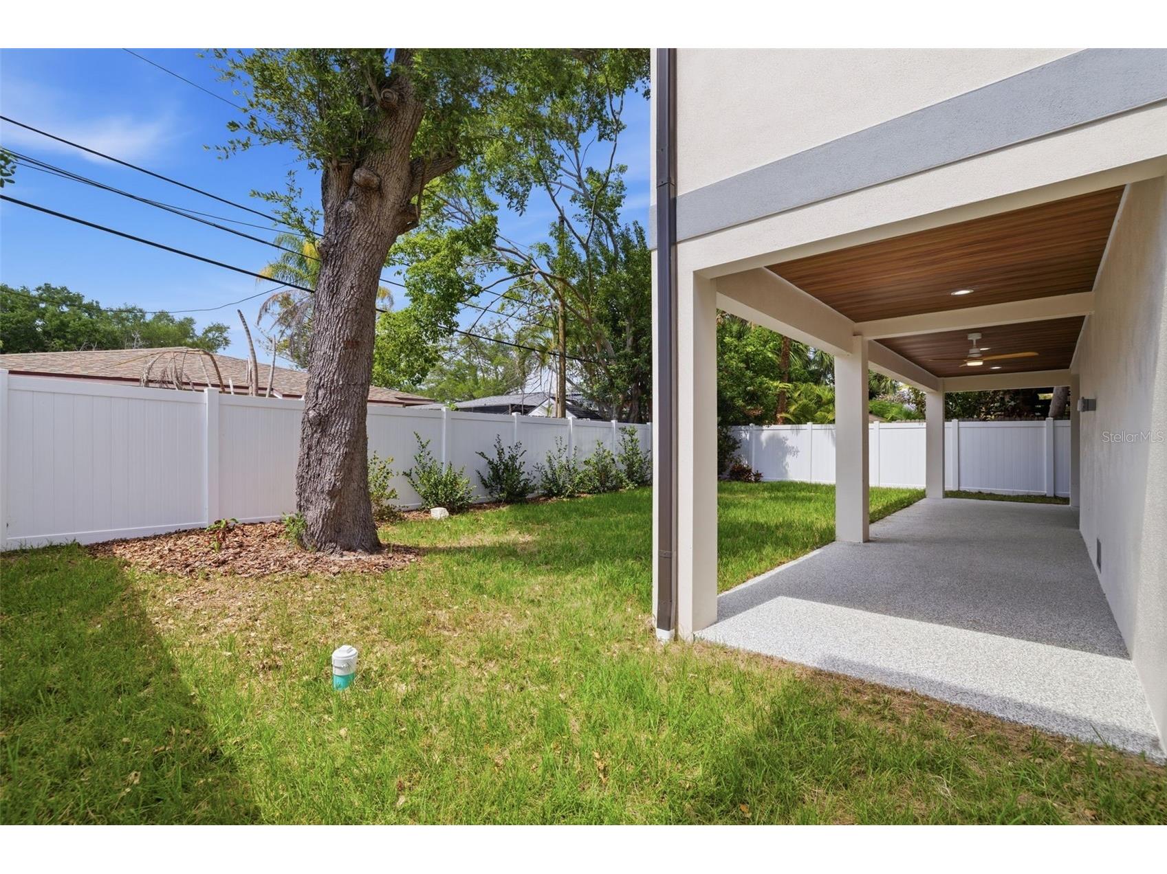 1943 Shore Acres Boulevard NE Saint Petersburg FL 33703 TB8497542 image48