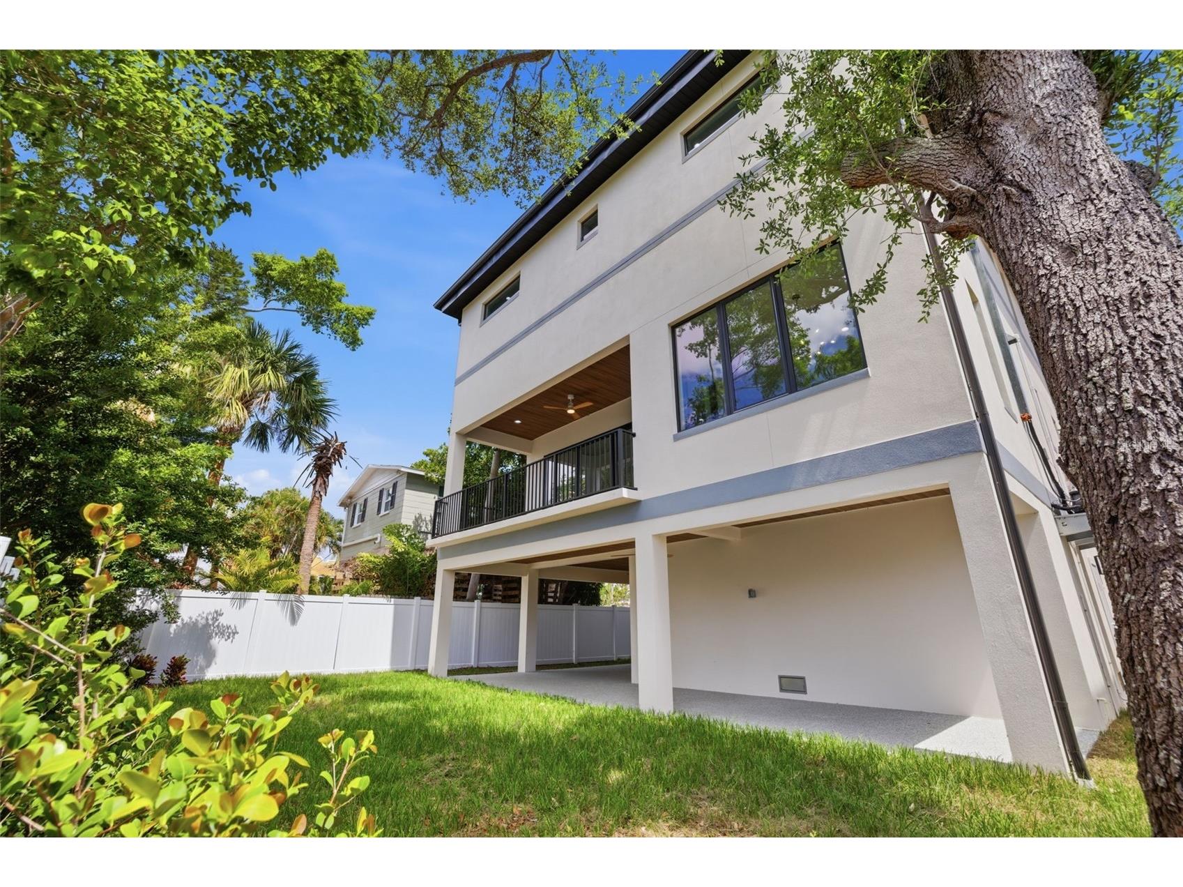 1943 Shore Acres Boulevard NE Saint Petersburg FL 33703 TB8497542 image49