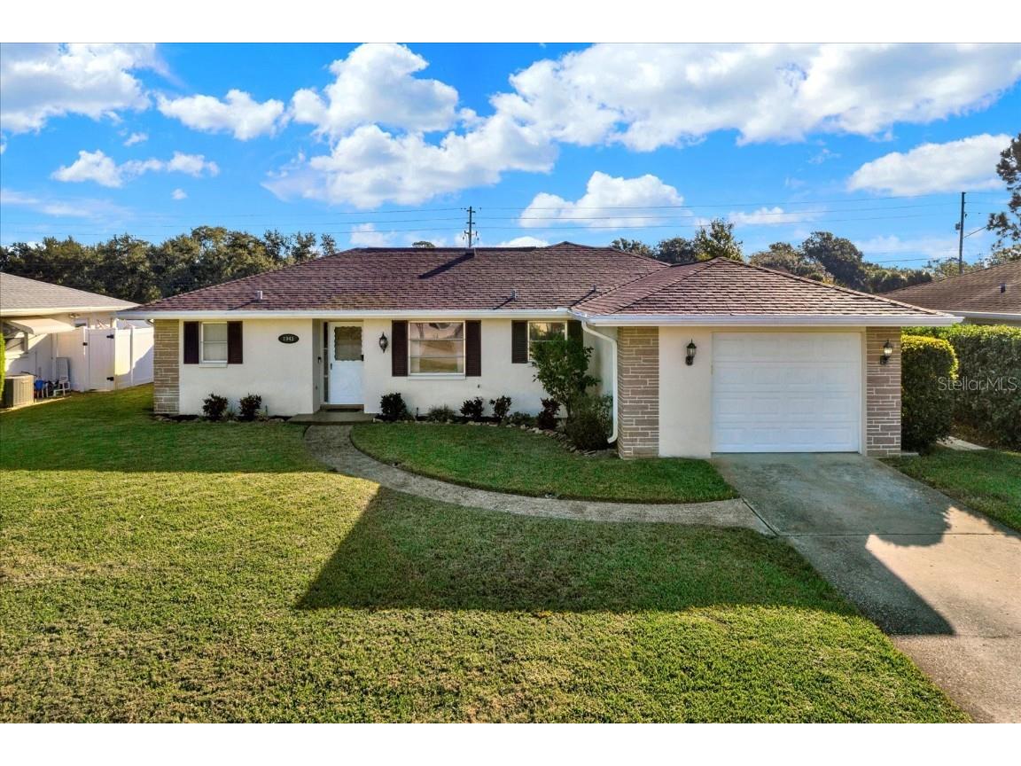 1943 Sky Drive Clearwater FL 33755 TB8444306 image1