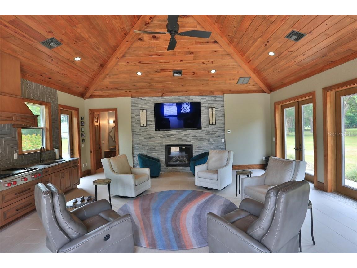 19431 NE 17th Place Williston FL 32696 OM679092 image20