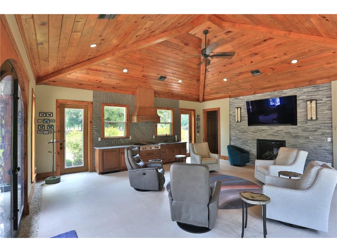 19431 NE 17th Place Williston FL 32696 OM679092 image21