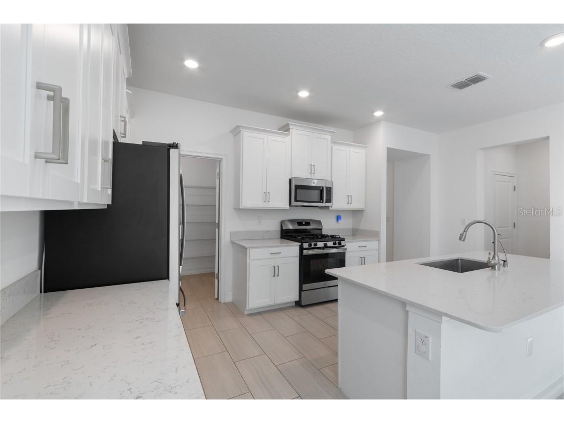 19432 Forest Garden Court Brooksville FL 34601 W7881318 image17