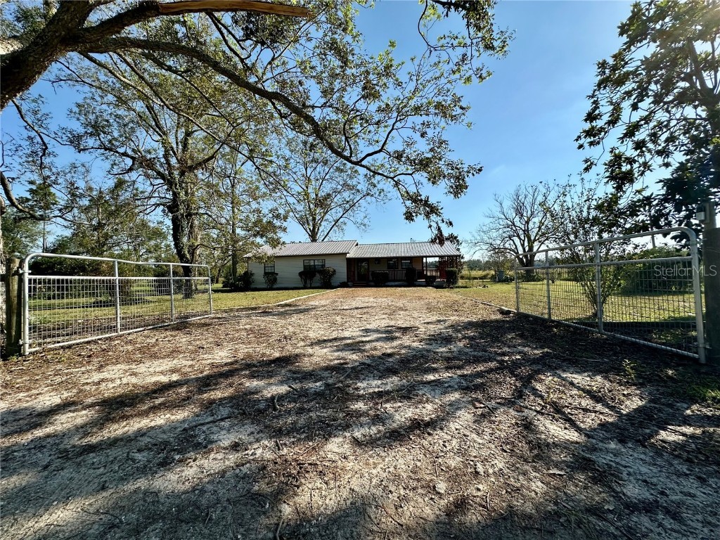 19433 N County Road 349 O'Brien FL 32071 TB8318665 image3