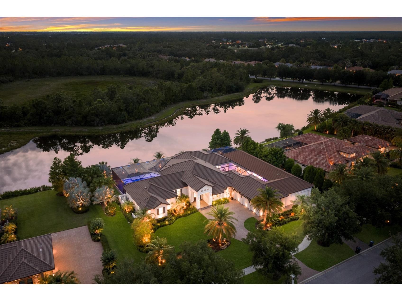 19433 Newlane Place Bradenton FL 34202 A4692747 image1