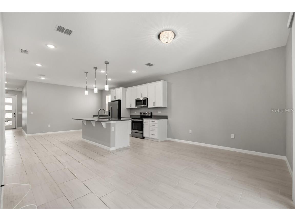 1944 Chickasaw Boulevard Davenport FL 33837 O6361234 image3