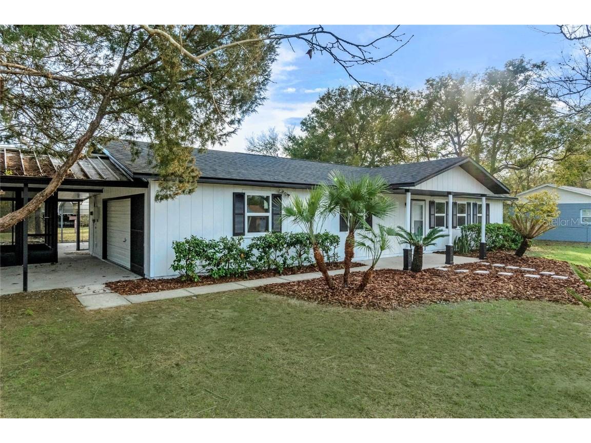 19440 E 5th Street Umatilla FL 32784 G5065438 image1