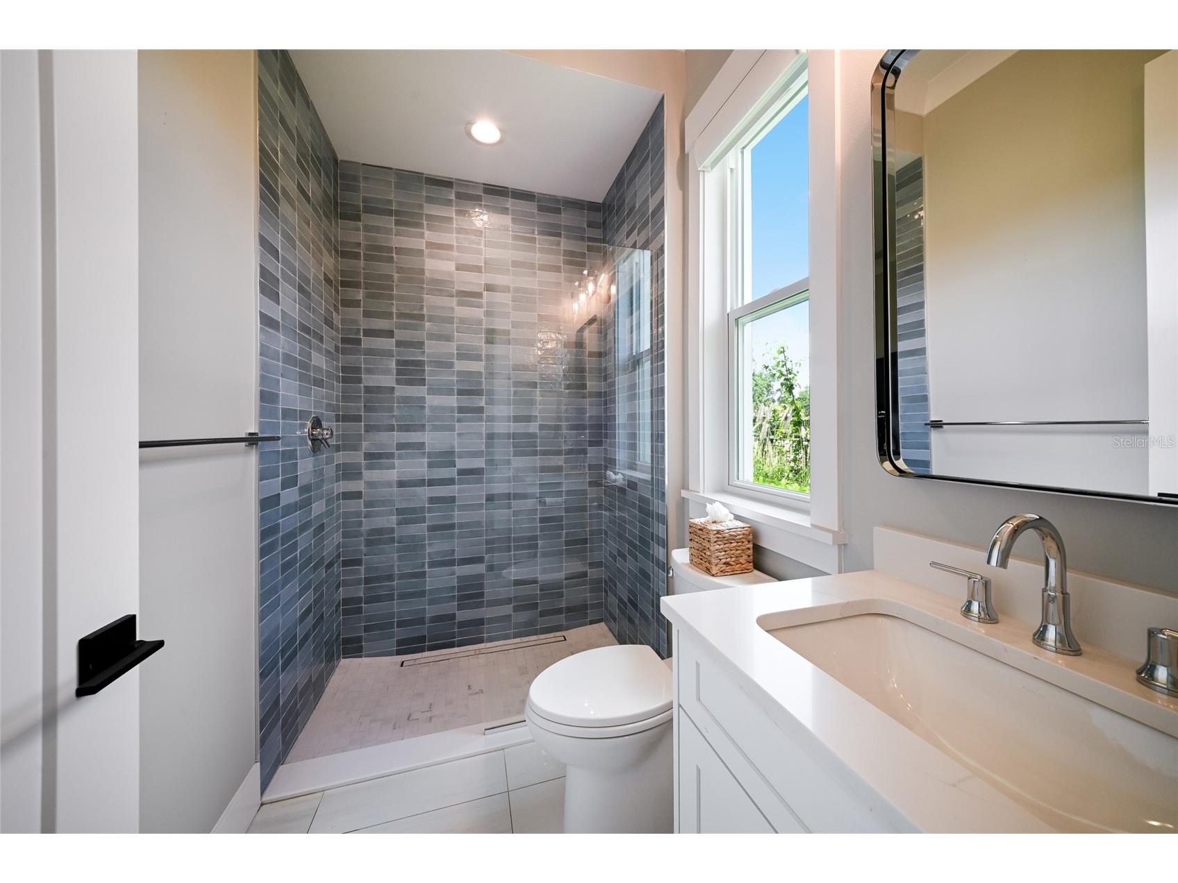 19443 Beacon Park Place Bradenton FL 34202 A4692986 image41