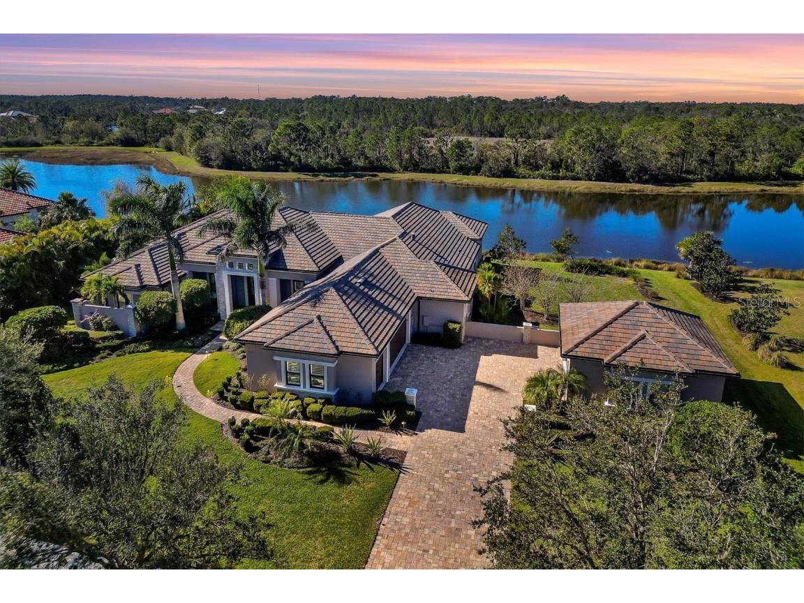 19443 Newlane Place Bradenton FL 34202 A4556839 image1