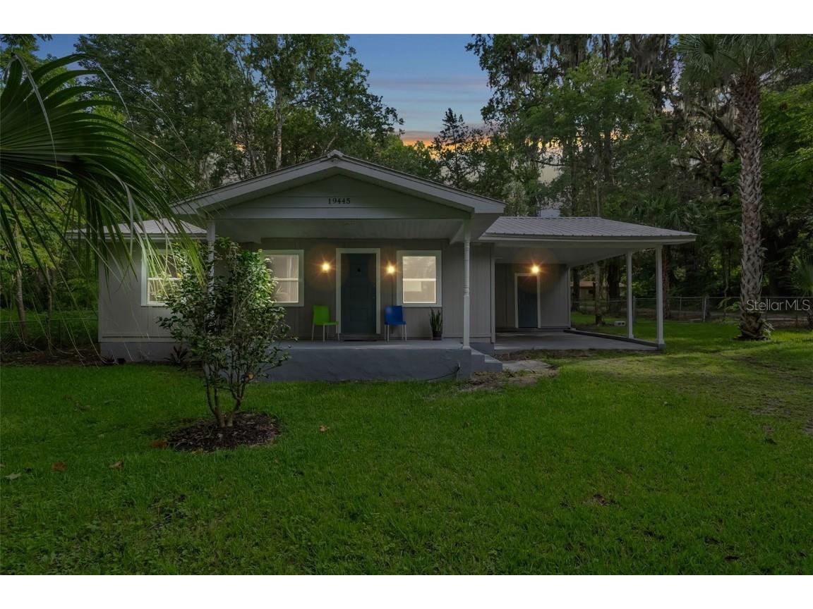 19445 Wildwood Drive Brooksville FL 34601 W7856397 image1
