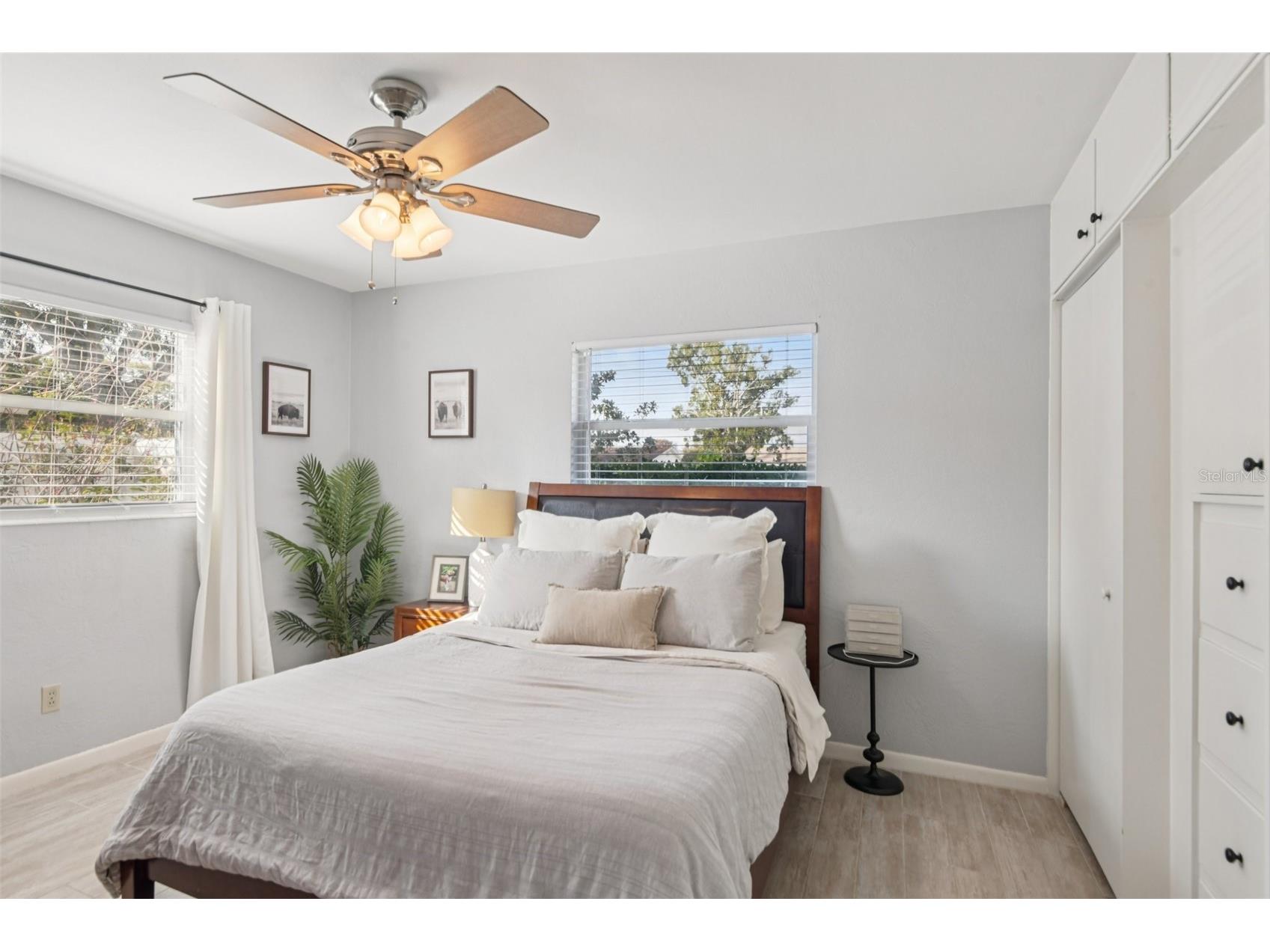 1945 59th Street N Saint Petersburg FL 33710 TB8462417 image14