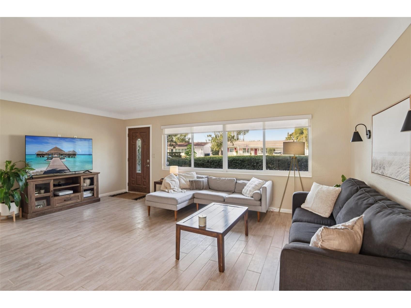 1945 59th Street N Saint Petersburg FL 33710 TB8462417 image4