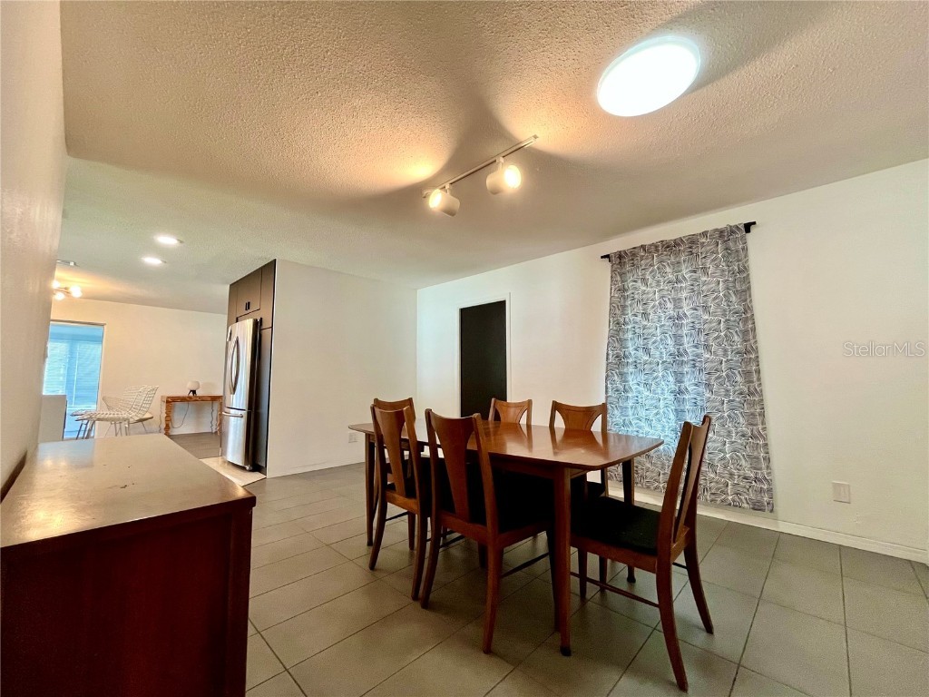 1945 68th Avenue S Saint Petersburg FL 33712 TB8452413 image11