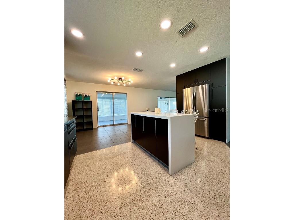 1945 68th Avenue S Saint Petersburg FL 33712 TB8452413 image16