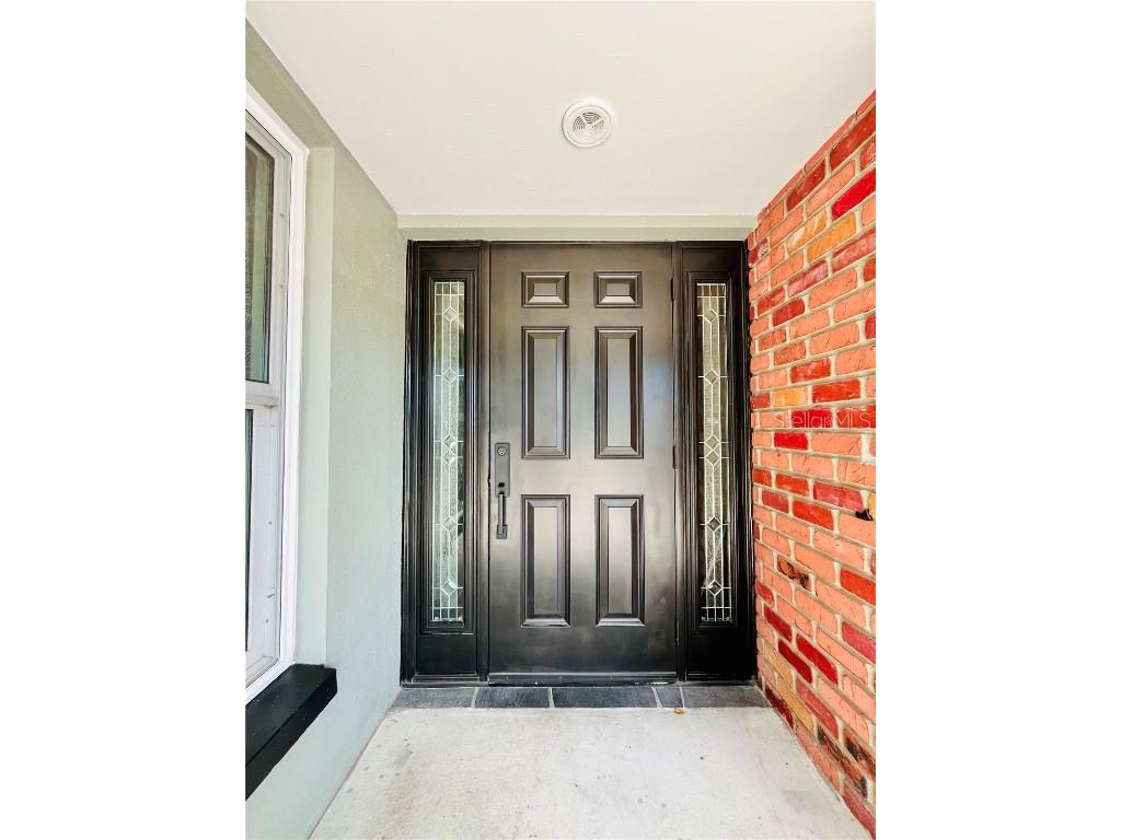 1945 68th Avenue S Saint Petersburg FL 33712 TB8452413 image6