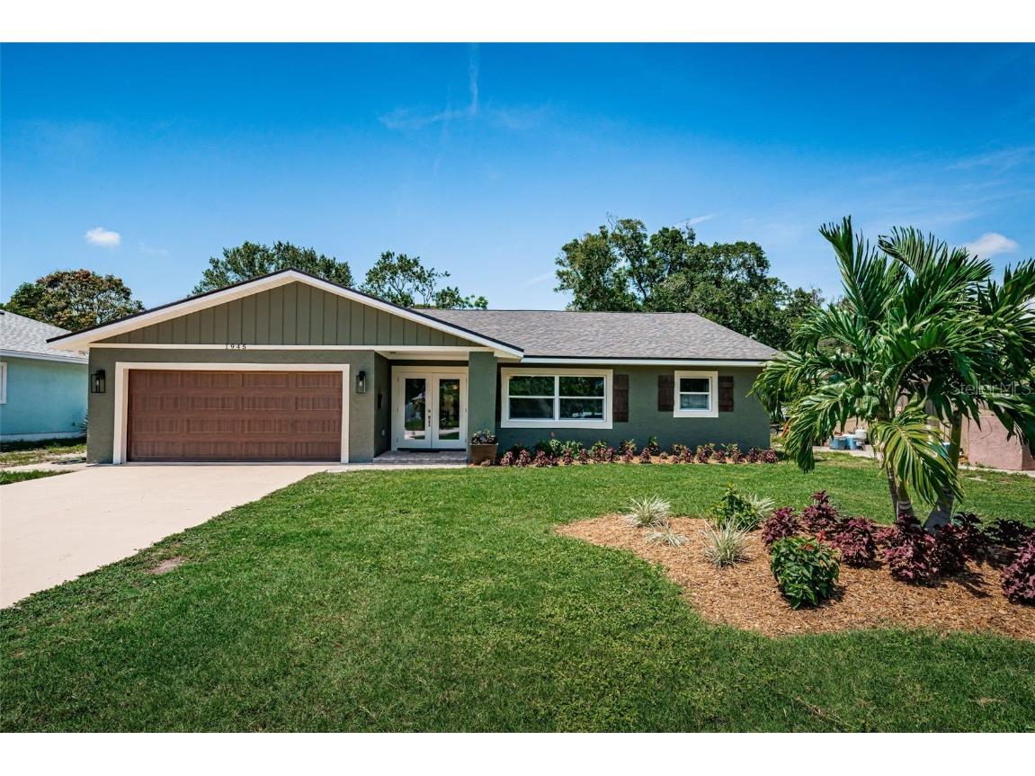 1945 Barcelona Way S Saint Petersburg FL 33712 U8207073 image1