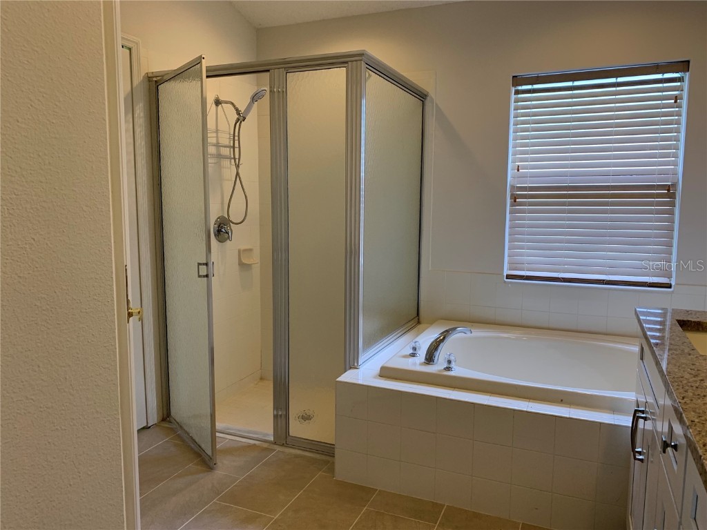 1945 Blue River Road Holiday FL 34691 TB8443203 image10