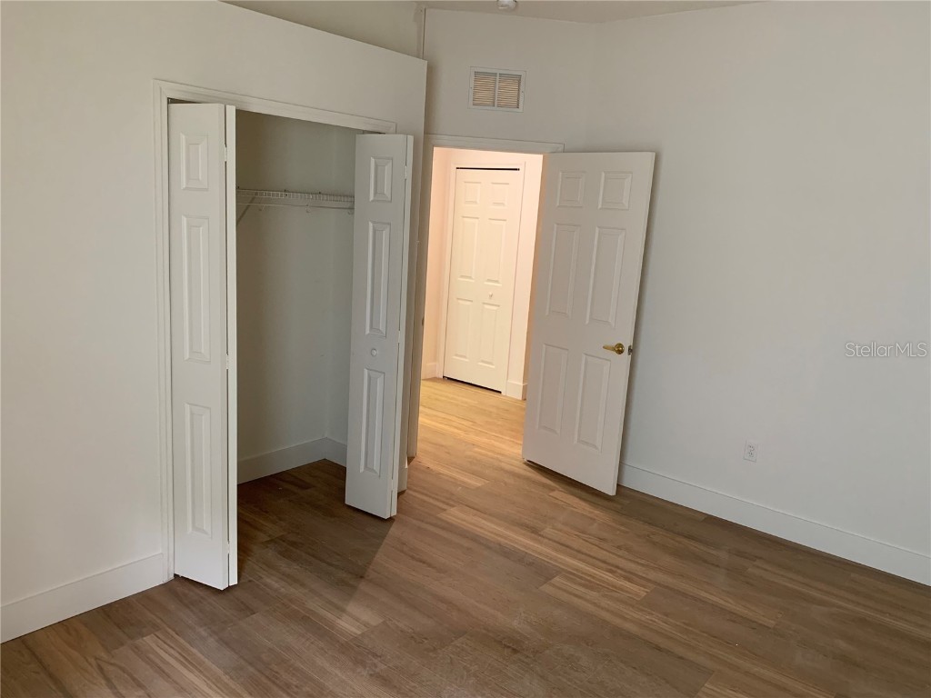 1945 Blue River Road Holiday FL 34691 TB8443203 image13