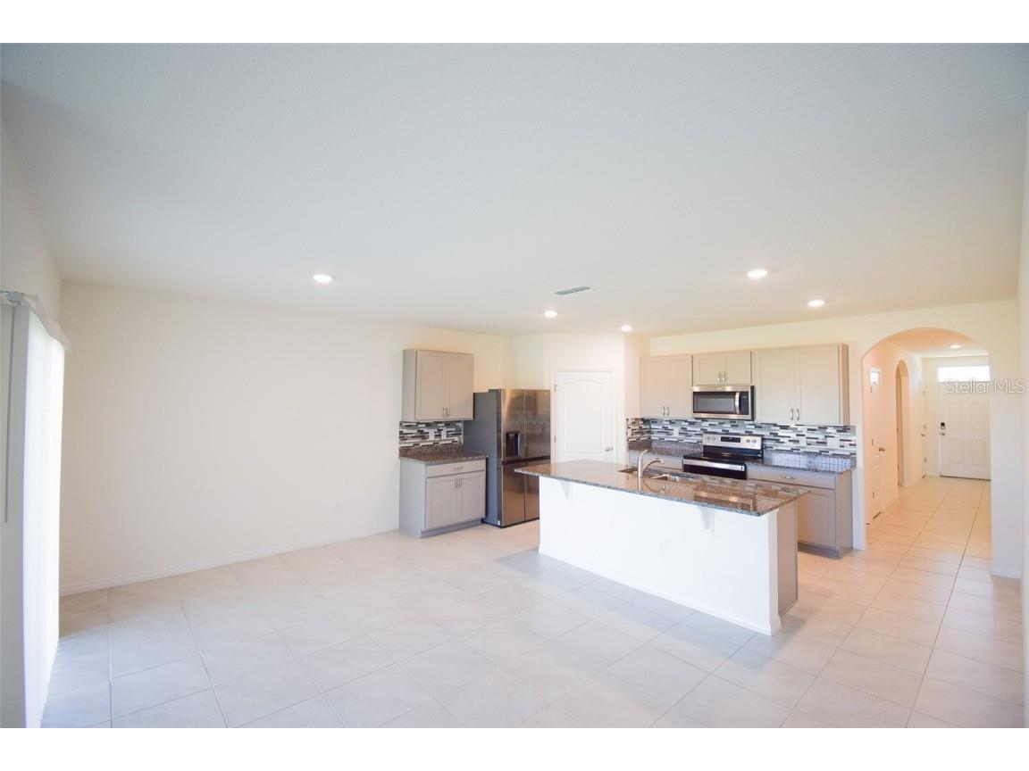 1945 Chickasaw Boulevard Davenport FL 33837 O6352094 image21