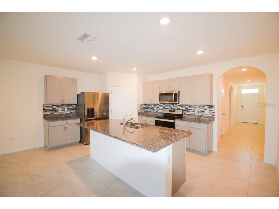 1945 Chickasaw Boulevard Davenport FL 33837 O6352094 image31