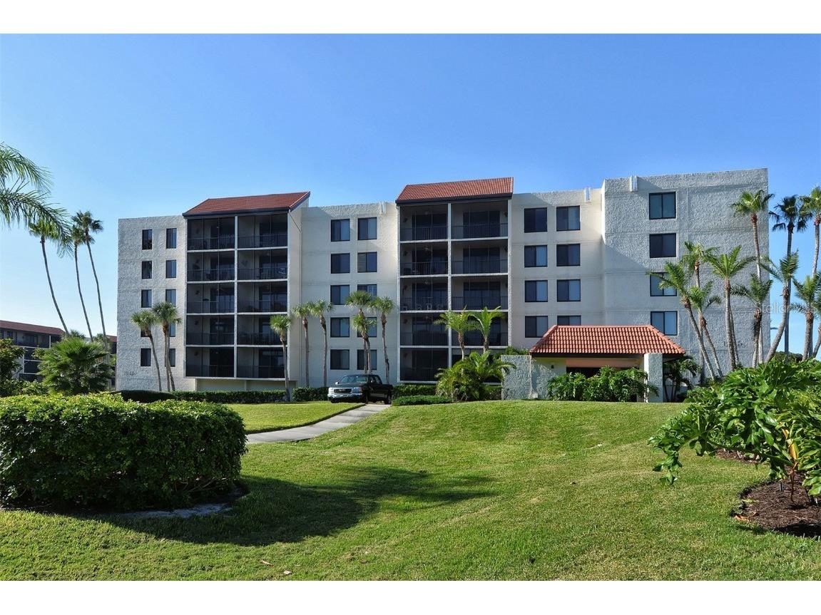 1945 Gulf Of Mexico Drive #M2-115 Longboat Key FL 34228 - GULF OF MEXICO A4594753 image1