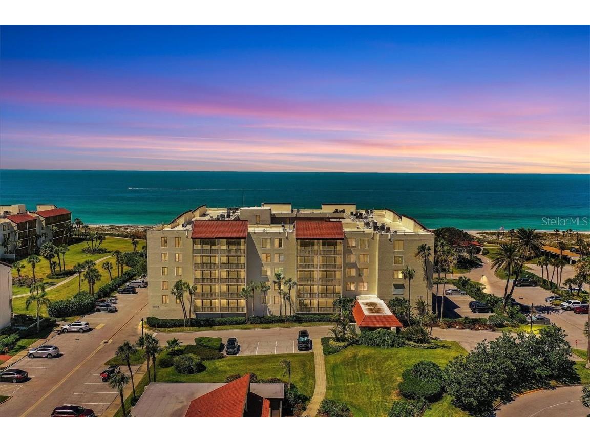1945 Gulf Of Mexico Drive #M2-215 Longboat Key FL 34228 - GULF OF MEXICO A4570034 image1