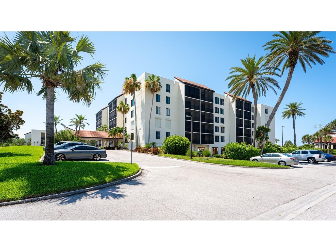 1945 Gulf Of Mexico Drive #M2-307 Longboat Key FL 34228 - GULF OF MEXICO A4612366 image1