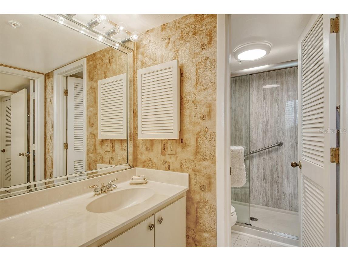 1945 Gulf Of Mexico Drive #M2-402 Longboat Key FL 34228 A4650120 image22