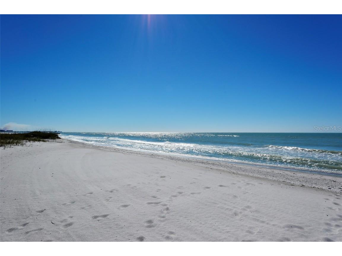 1945 Gulf Of Mexico Drive #M2-402 Longboat Key FL 34228 A4650120 image71
