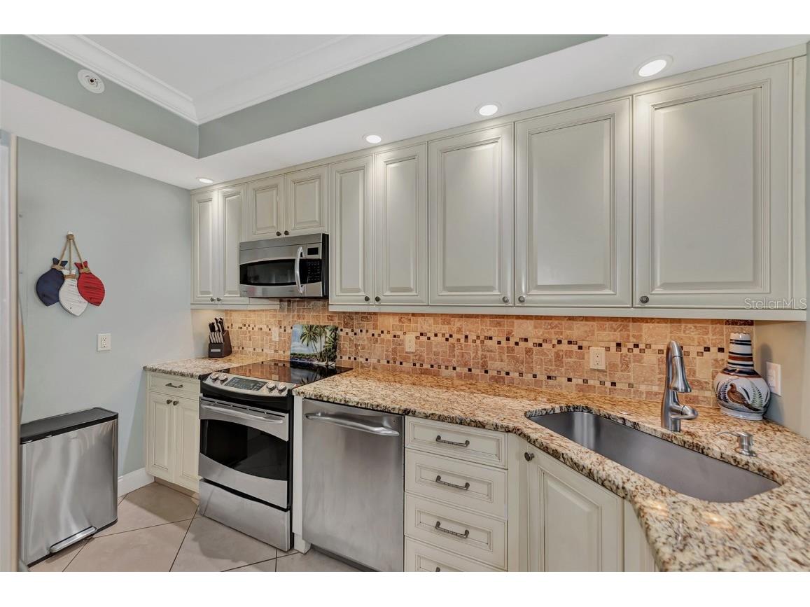 1945 Gulf Of Mexico Drive #M2-414 Longboat Key FL 34228 A4618406 image23