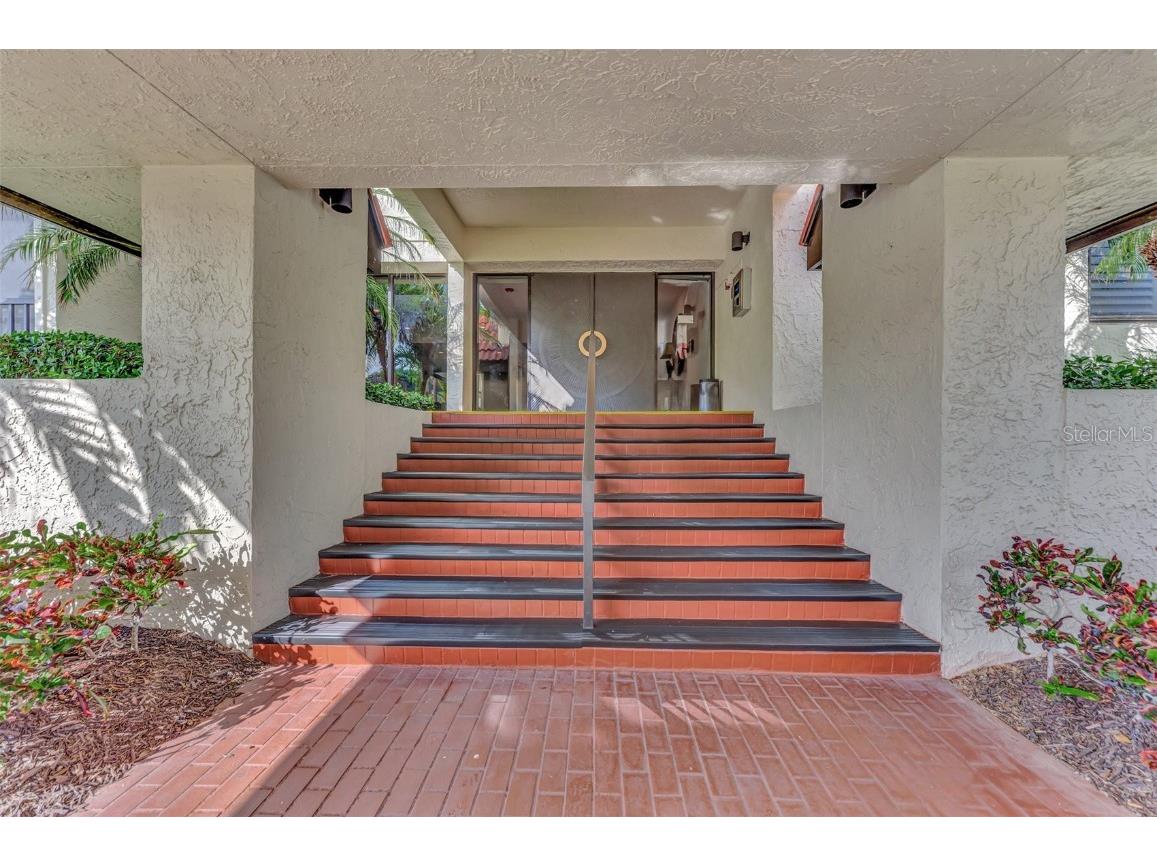 1945 Gulf Of Mexico Drive #M2-414 Longboat Key FL 34228 A4618406 image5