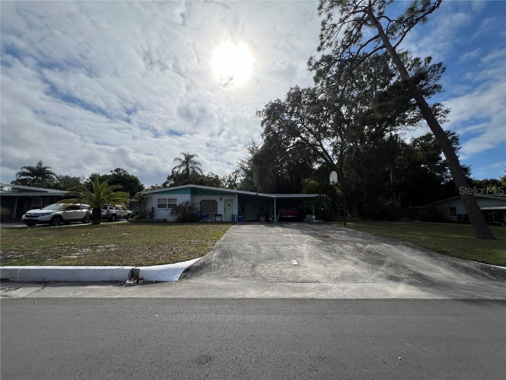 1945 Lakewood Drive Clearwater FL 33763 TB8454722 image11