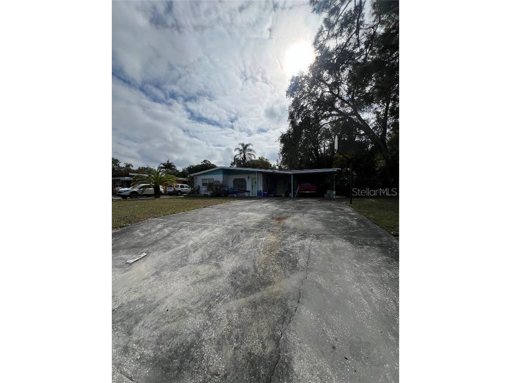 1945 Lakewood Drive Clearwater FL 33763 TB8454722 image3