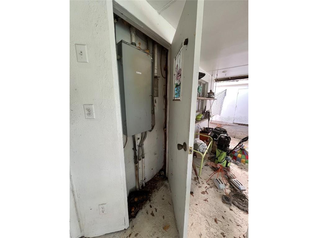 1945 Lakewood Drive Clearwater FL 33763 TB8454722 image49