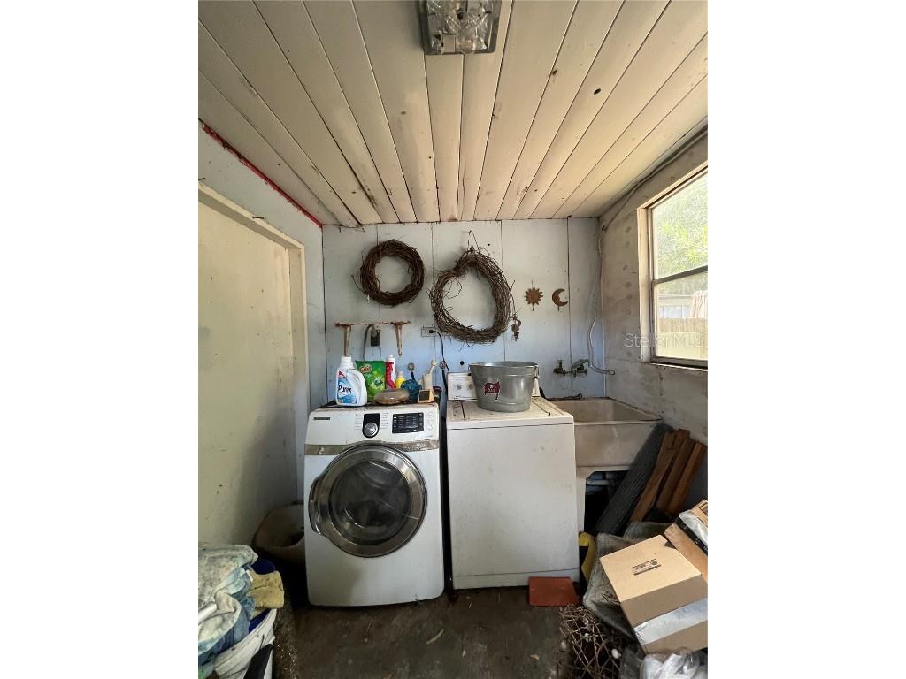 1945 Lakewood Drive Clearwater FL 33763 TB8454722 image51