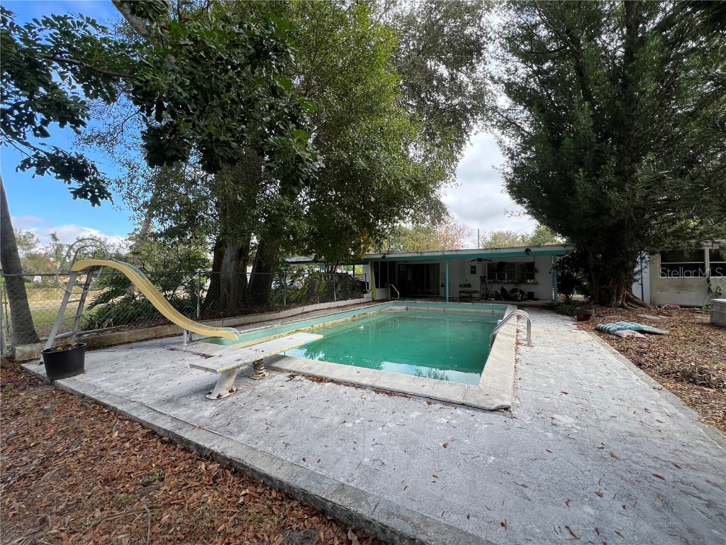 1945 Lakewood Drive Clearwater FL 33763 TB8454722 image61