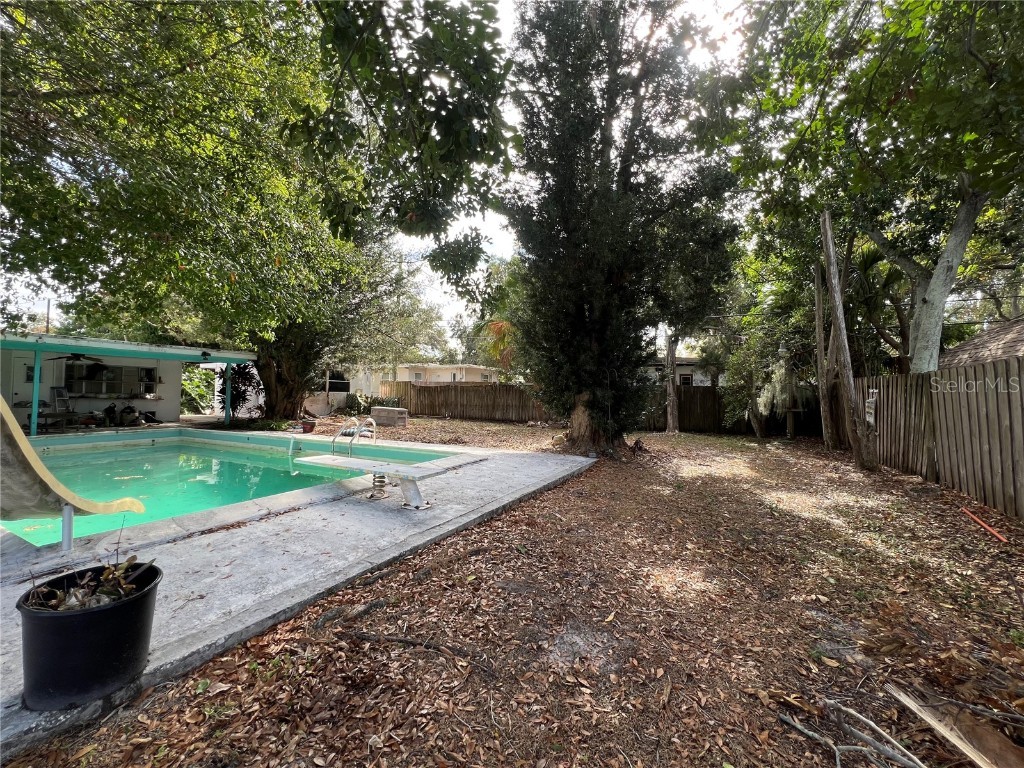 1945 Lakewood Drive Clearwater FL 33763 TB8454722 image62