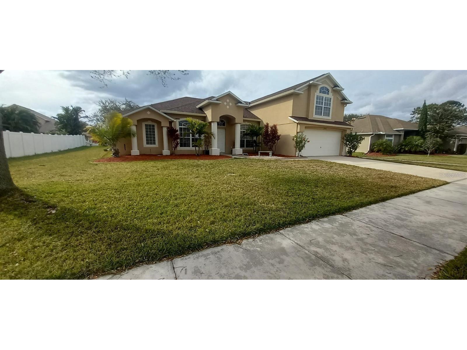 1945 Lazy Oaks Loop Saint Cloud FL 34771 S5080729 image1