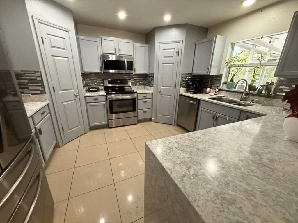 1945 Myakka Court Poinciana FL 34759 S5139334 image12