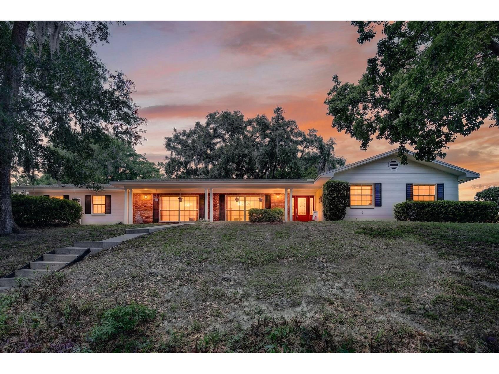 1945 Normandy Drive Mount Dora FL 32757 G5110625 image2