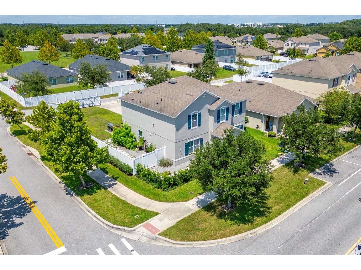 1945 Red Canyon Drive Kissimmee FL 34744 S5133107 image1