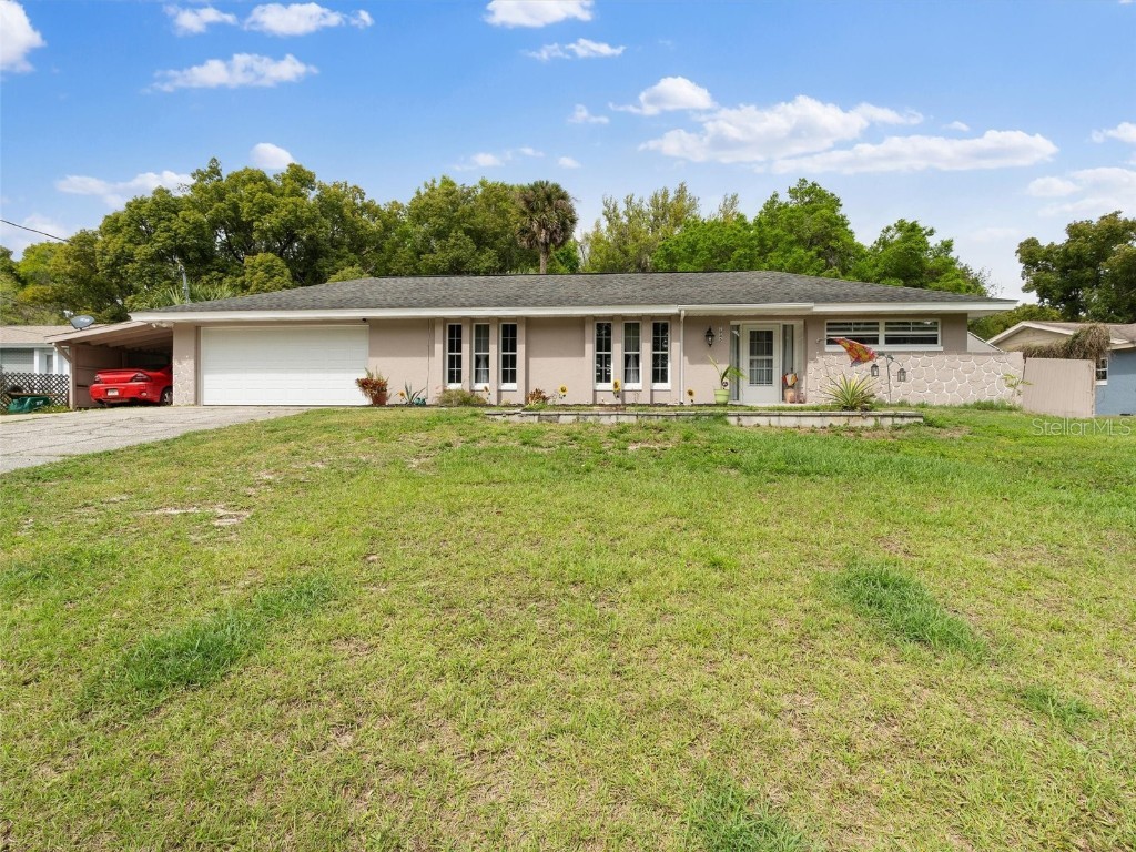 1945 Spring Lake Road Fruitland Park FL 34731 G5079402 image1