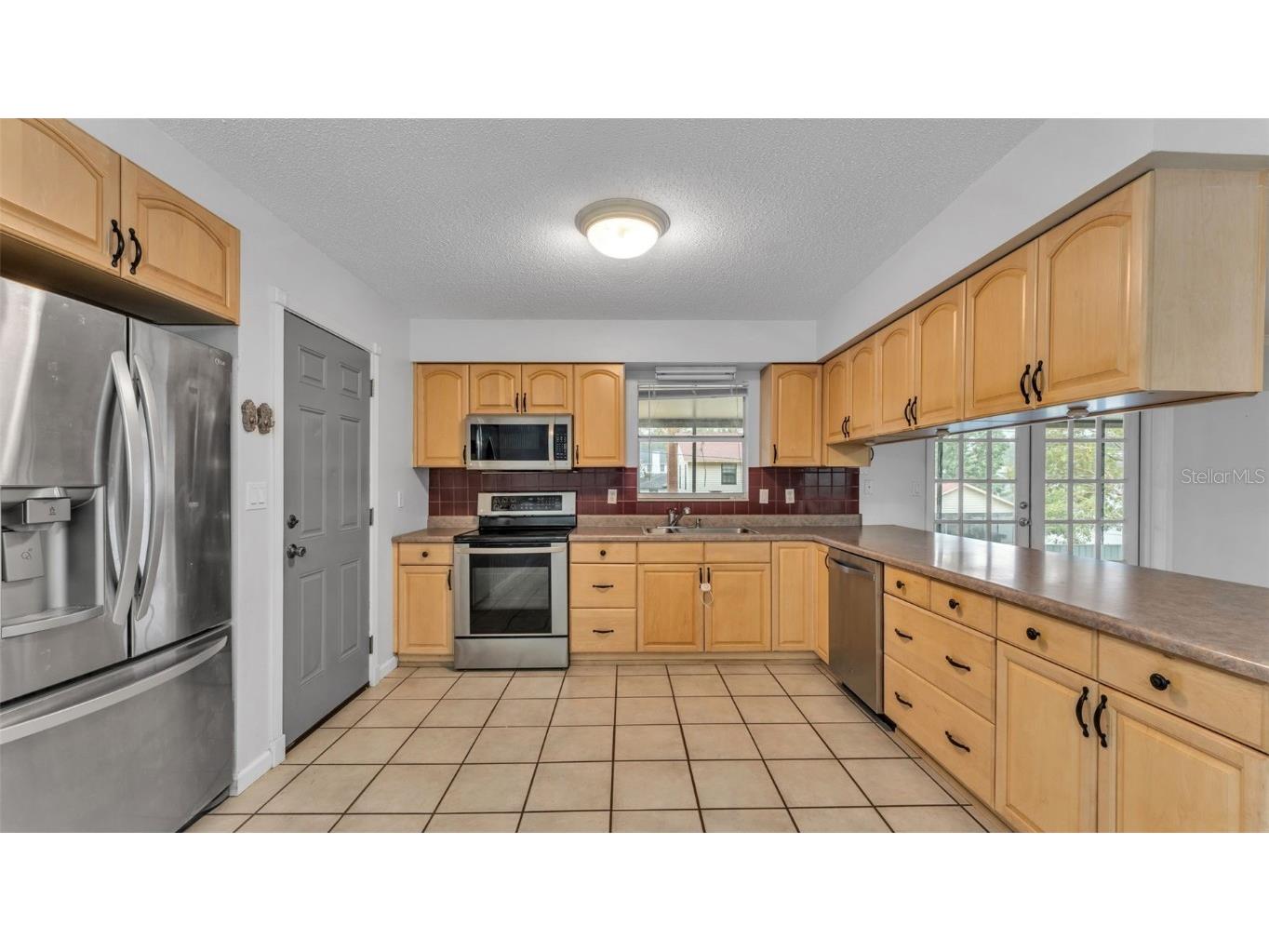 1945 Suzanne Lane Lakeland FL 33813 L4957844 image18