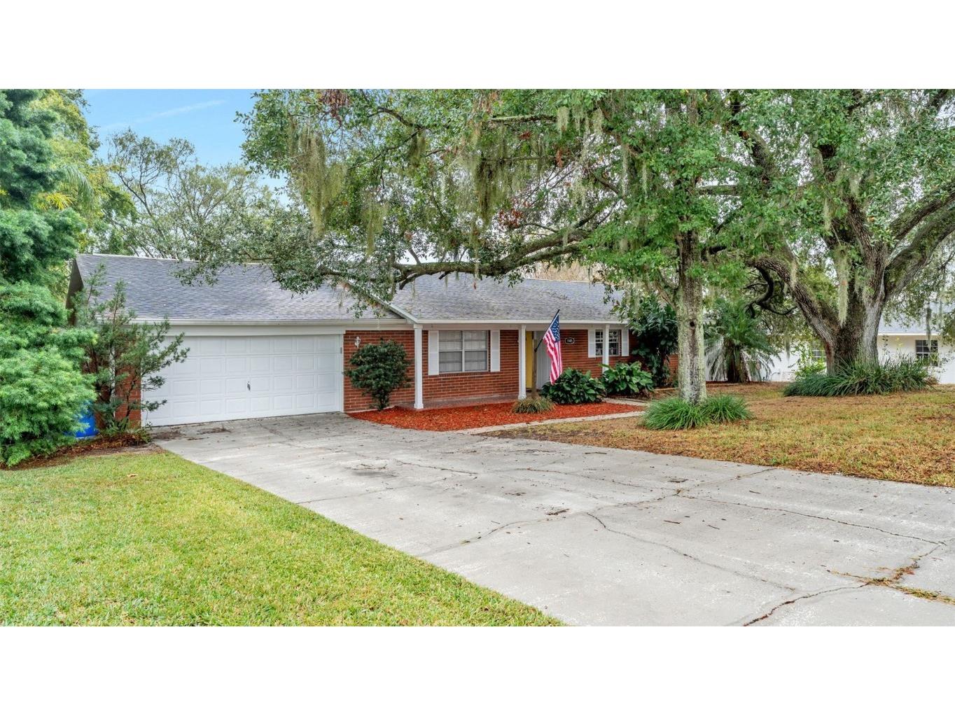 1945 Suzanne Lane Lakeland FL 33813 L4957844 image2
