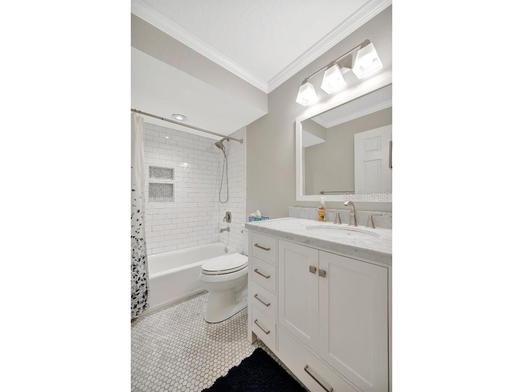 19450 Gulf Boulevard #205 Indian Shores FL 33785 - GULF OF MEXICO TB8439035 image35