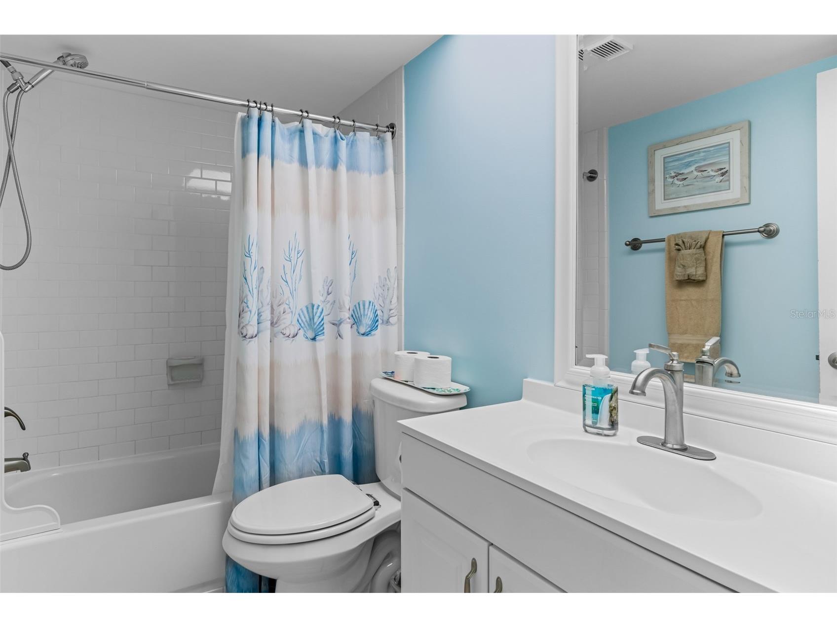 19451 Gulf Boulevard #203 Indian Shores FL 33785 TB8492186 image16